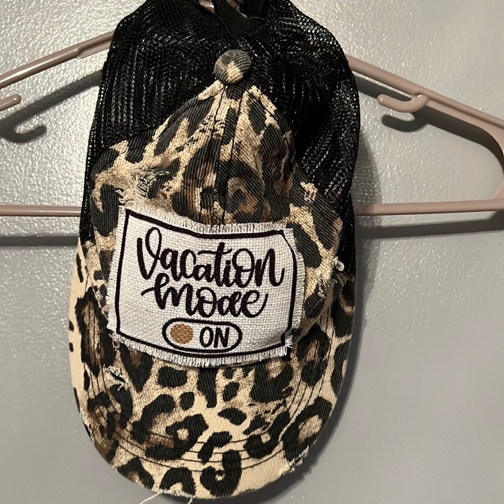 Vacation pony Tail hat